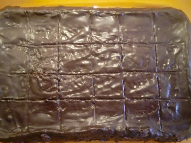 Rezept: Saure Sahne Schokokuchen Bild Nr. 2 Saure Sahne Schokokuchen - Rezept - Bild Nr. 2