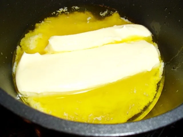 Dips und Saucen: Bärlauch-Hollandaise - Rezept - Bild Nr. 3