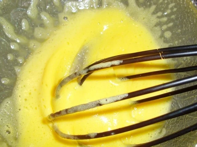 Dips und Saucen: Bärlauch-Hollandaise - Rezept - Bild Nr. 4