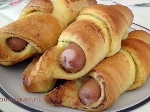 Rezept: Würstchen im Schlafrock Würstchen im Schlafrock - Rezept