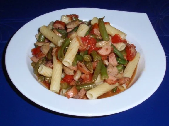 Nudel-Würstchen-Gemüse-Pfanne - Rezept - Bild Nr. 10