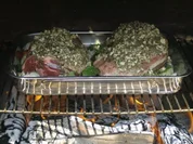 Rezept: Lammkeule aus da Knofihexenkรผche rosa gebraten Lammkeule aus da Knofihexenkรผche rosa gebraten - Rezept