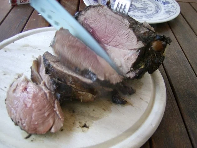 Lammkeule aus da Knofihexenküche rosa gebraten - Rezept - Bild Nr. 2