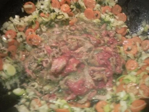 Rezept: Gemüse, Rindfleisch und Nudeln aus den Wok Bild Nr. 11 Gemüse, Rindfleisch und Nudeln aus den Wok - Rezept - Bild Nr. 11