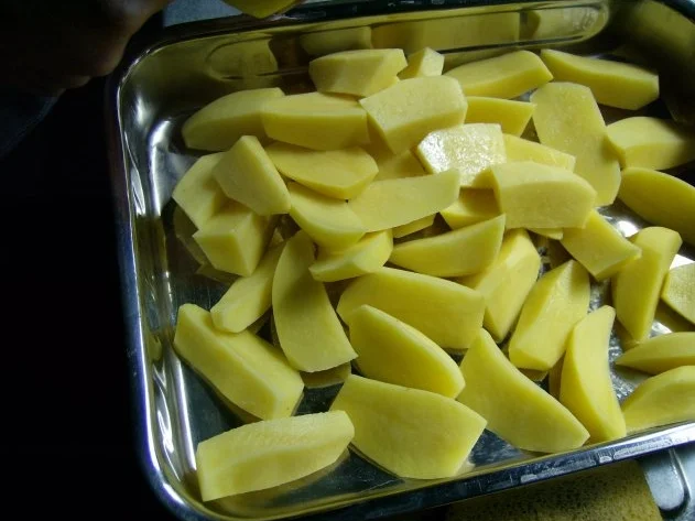 Kartoffelspalten vom offenen Feuer - Rezept - Bild Nr. 2