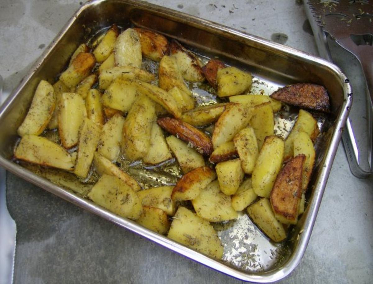 Kartoffelspalten vom offenen Feuer - Rezept - Bild Nr. 5