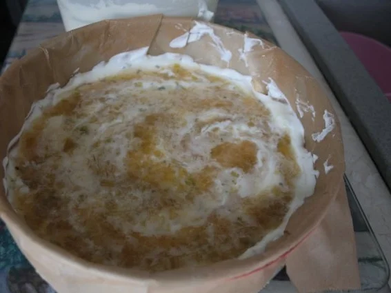 Kühlschranktorte "Frischkäse-Rhabarber-Butterkeks-Torte" - Rezept - Bild Nr. 6