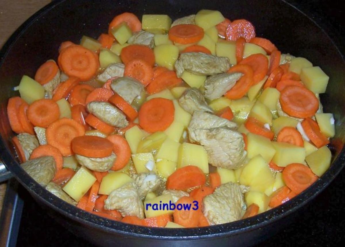 Kochen: Puten-Möhren-Kartoffel-Pfanne - Rezept - Bild Nr. 6