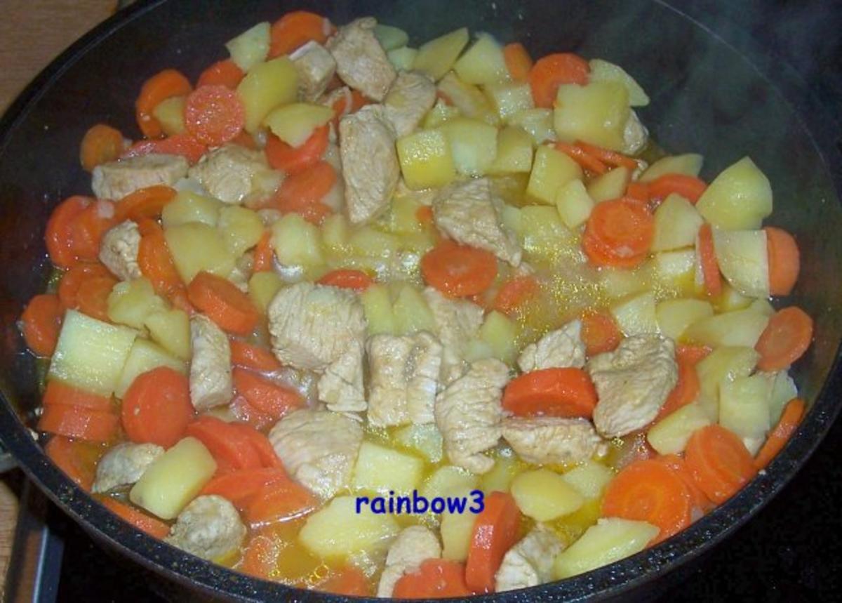 Kochen: Puten-Möhren-Kartoffel-Pfanne - Rezept - Bild Nr. 7