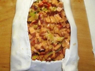 Blätterteigtasche mit Gefllügelfleischwurst - Rezept - Bild Nr. 3