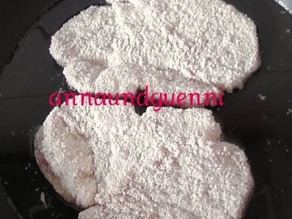 ~Mittagstisch~paniertes Kotelett mit Metaxa-Champignon-Sauce und gebratenen Pellkartoffeln - Rezept - Bild Nr. 11