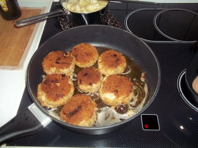 Rezept: Gehacktes-Klöse Bild Nr. 4 Gehacktes-Klöse - Rezept - Bild Nr. 4