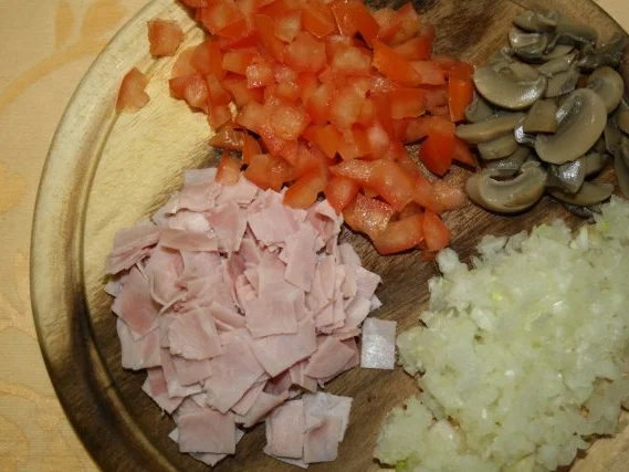 Rezept: Pizzamuffins Bild Nr. 4 Pizzamuffins - Rezept - Bild Nr. 4