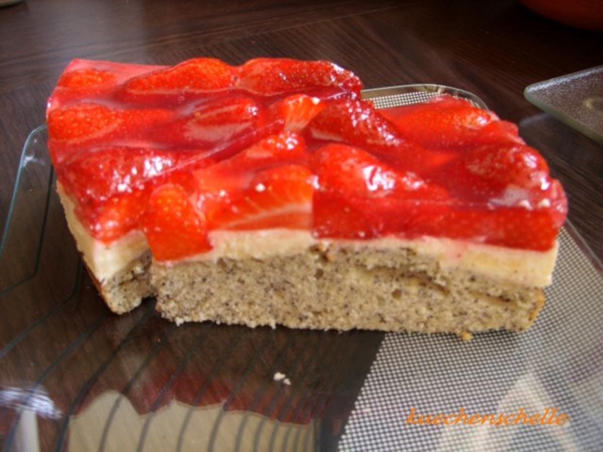 Erdbeer-Mohn-Torte - Rezept