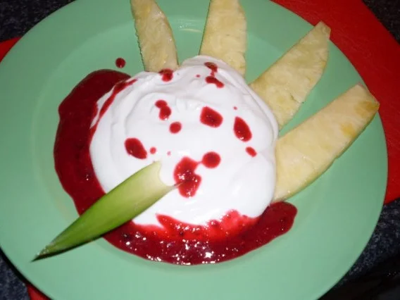Rezept: Ananas mit Joghurt-Quark ... Ananas mit Joghurt-Quark ... - Rezept