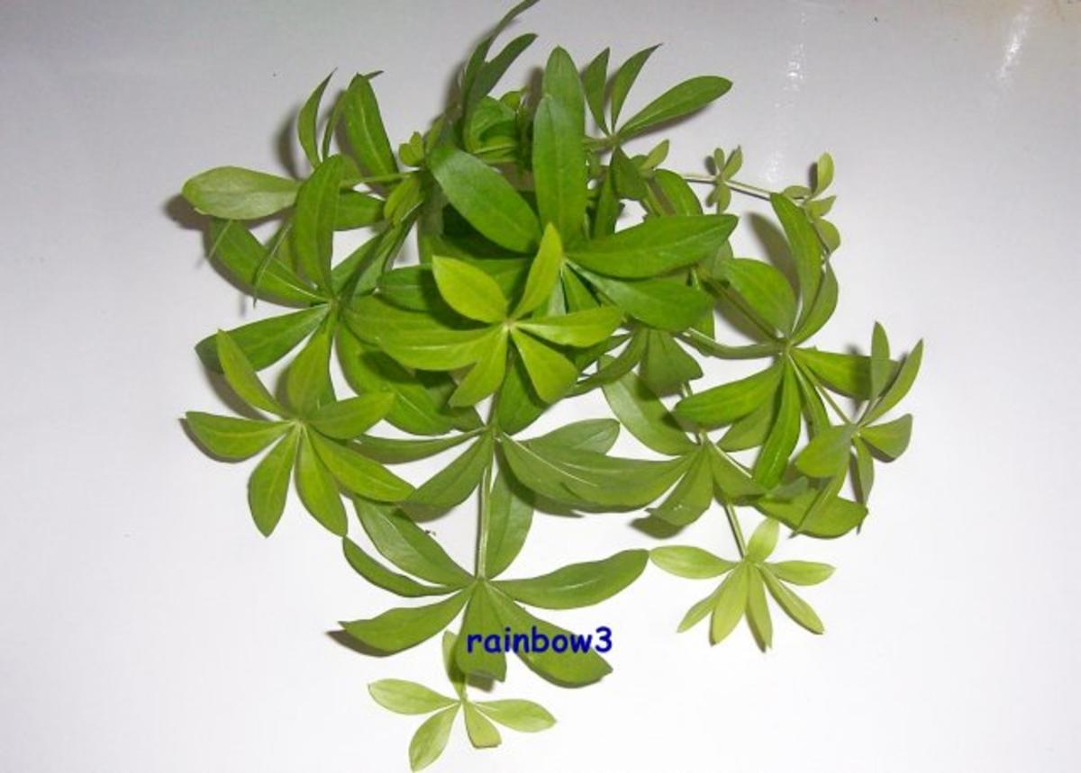 Getränk: Extrakt für Waldmeister-Bowle ... ala Oma - Rezept - kochbar.de