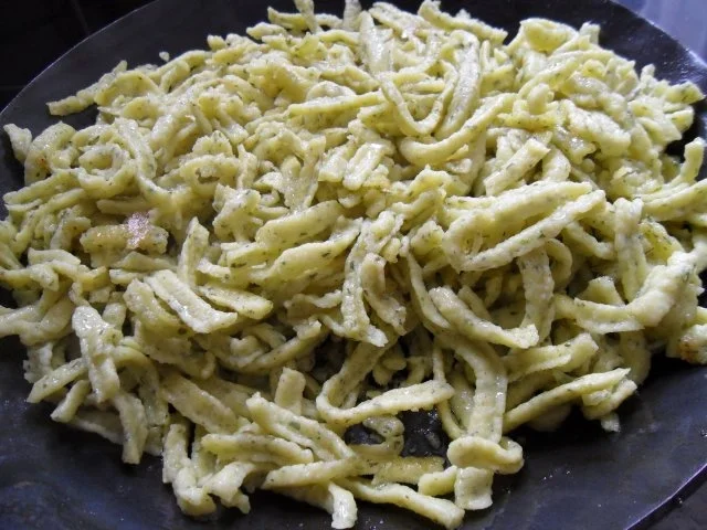 Schweinenacken-Koteletts in Gin-Schalotten-Sauce - Rezept - Bild Nr. 7