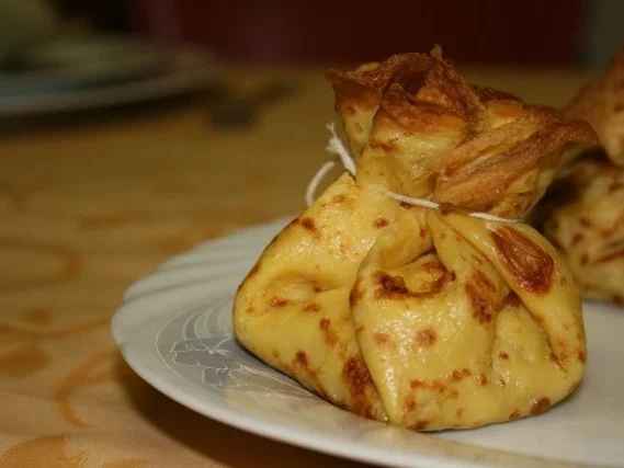 Crêpes-Beutel mit Apfelfüllung - Rezept