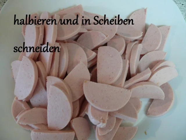 Rezept: Würstchen-Jäger-Gulasch Bild Nr. 7 Würstchen-Jäger-Gulasch - Rezept - Bild Nr. 7