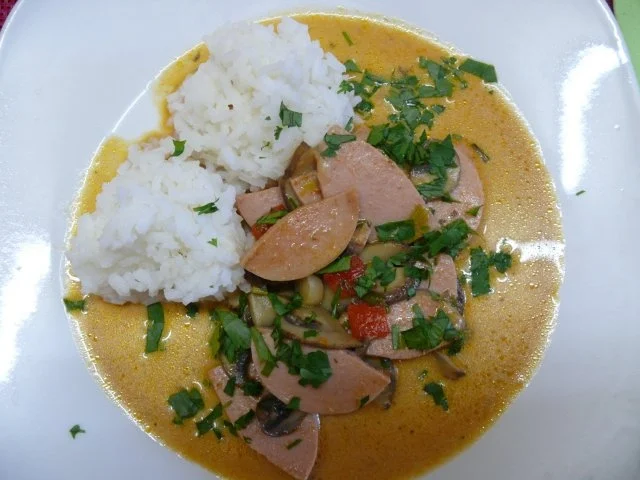 Rezept: Würstchen-Jäger-Gulasch Bild Nr. 15 Würstchen-Jäger-Gulasch - Rezept - Bild Nr. 15