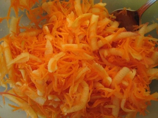 Möhren-Apfel Rohkost - Rezept - Bild Nr. 2
