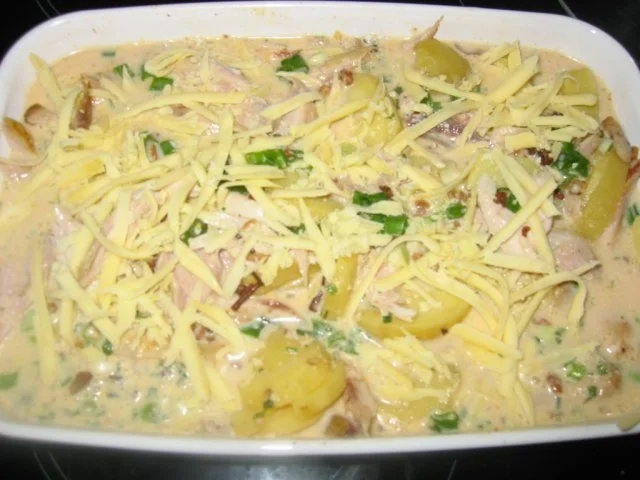 Rezept: Kartoffel-Hähnchen-Auflauf Bild Nr. 4 Kartoffel-Hähnchen-Auflauf - Rezept - Bild Nr. 4