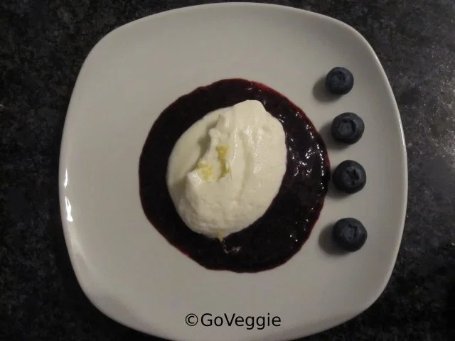 Rezept: Zitronen-Buttermilch-Mousse Zitronen-Buttermilch-Mousse - Rezept