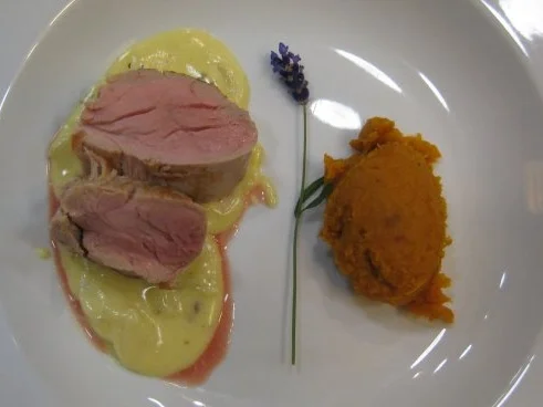 Schweinefilet in Lavendelsoße - Rezept