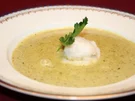 Schaumsuppe von der Petersilie mit einer Jakobsmuschelperle - Rezept