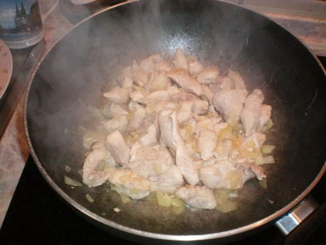 Rezept: Putengeschnezeltes süß-sauer Bild Nr. 5 Putengeschnezeltes süß-sauer - Rezept - Bild Nr. 5