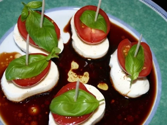 Rezept: Tomate - Mozzarella Tomate - Mozzarella - Rezept