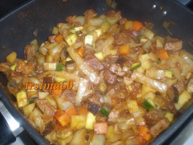 Rezept: Kalbsragout mit Gemüse und Couscous Bild Nr. 3 Kalbsragout mit Gemüse und Couscous - Rezept - Bild Nr. 3