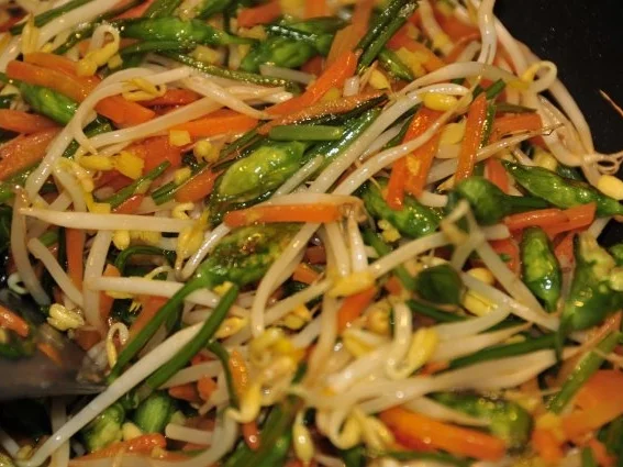 Bärlauch meets Asia - Rezept - Bild Nr. 4