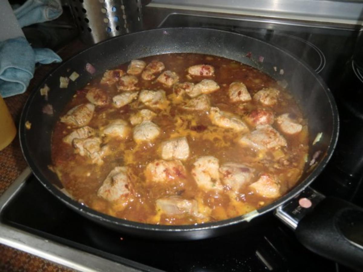 Szegediner Gulaschpfanne - Rezept mit Bild - kochbar.de