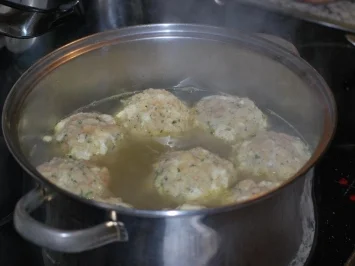Käseknödel Tiroler Art - Rezept