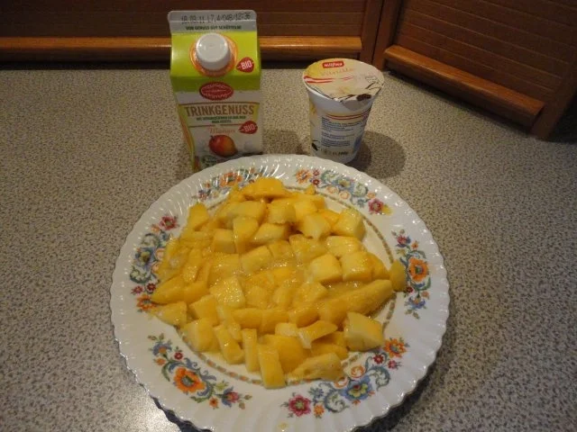 Rezept: geeistes Mango-Creme-Dessert Bild Nr. 2 geeistes Mango-Creme-Dessert - Rezept - Bild Nr. 2