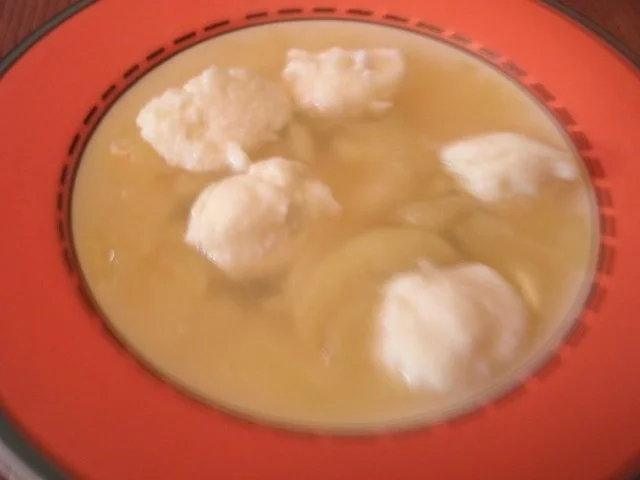 Rezept: Apfelsuppe Bild Nr. 4 Apfelsuppe - Rezept - Bild Nr. 4