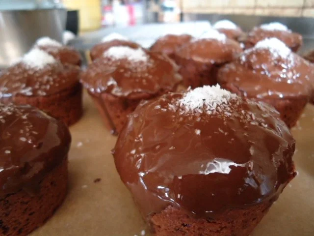 Rezept: Schoko Muffin mit Kokoskern Bild Nr. 3 Schoko Muffin mit Kokoskern - Rezept - Bild Nr. 3