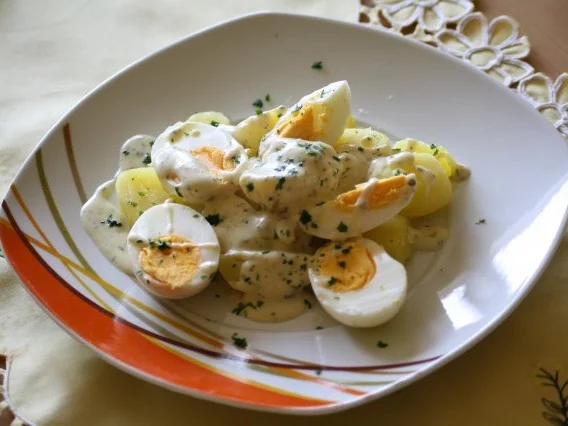 Rezept: Eier-Kartoffel-Ragout Eier-Kartoffel-Ragout - Rezept