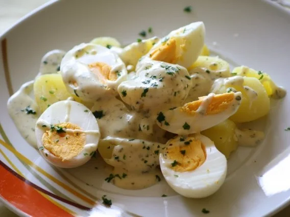 Rezept: Eier-Kartoffel-Ragout Bild Nr. 2 Eier-Kartoffel-Ragout - Rezept - Bild Nr. 2