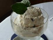 Eis / Halbgefrorenes: Stracciatella Eis - Rezept