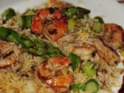 Bratreis mit Garnelen und Spargel - Rezept