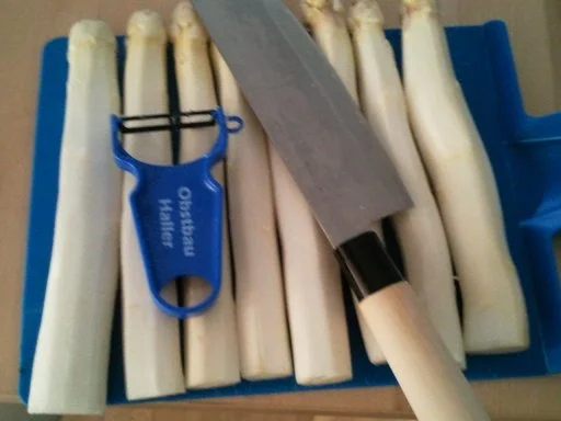 Rezept: ToSpa gebratener Spargel mit Tomatenfilets Bild Nr. 2 ToSpa gebratener Spargel mit Tomatenfilets - Rezept - Bild Nr. 2