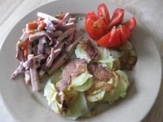 Wurstsalat mit krossen Bratkartoffeln... - Rezept