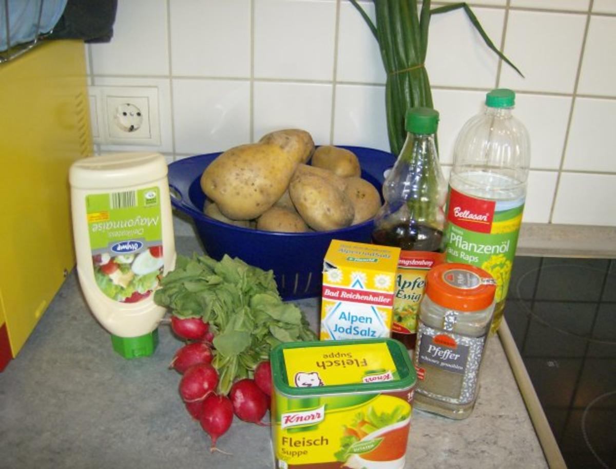 Kartoffelsalat mit Radieserl und Lauchzwieberl - Rezept - Bild Nr. 2