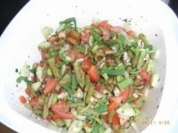 BiNe` S SOMMERSALAT - Rezept