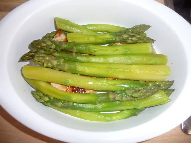 überbackene Spargelschweinerei - Rezept - Bild Nr. 2