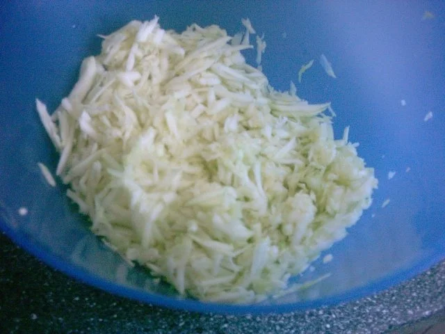 Rezept: Zucchinipuffer Bild Nr. 5 Zucchinipuffer - Rezept - Bild Nr. 5