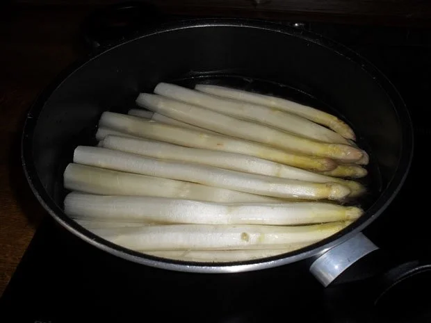 Auflauf: Spargel-Nudelauflauf mit Schwarzwälder Schinken - Rezept - Bild Nr. 2