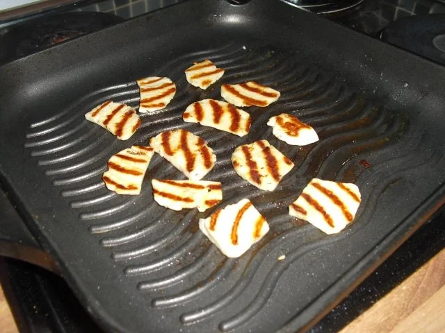 Rezept: Panzanella mit Haloumi Bild Nr. 5 Panzanella mit Haloumi - Rezept - Bild Nr. 5